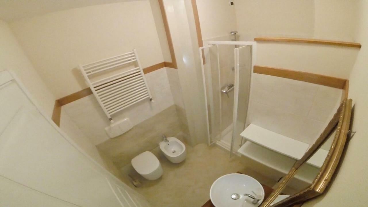Liberty Room And Breakfast Borgo Val di Taro Luaran gambar
